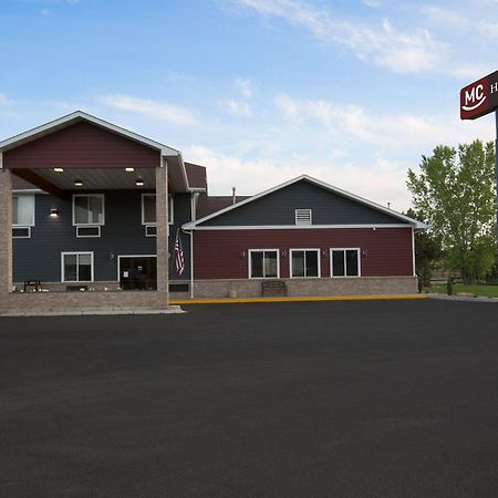 Miles City Hotel エクステリア 写真