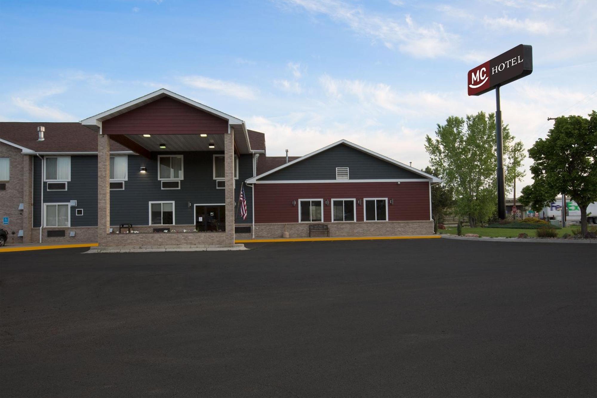 Miles City Hotel エクステリア 写真
