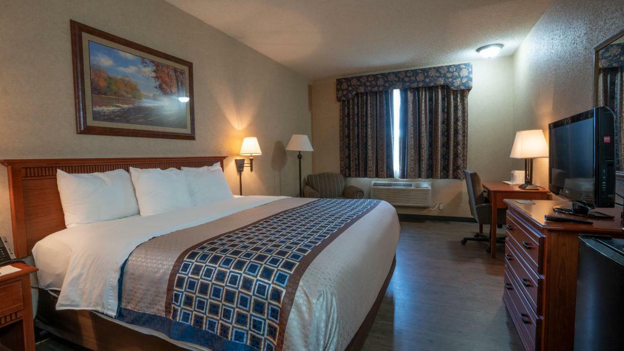 Miles City Hotel エクステリア 写真
