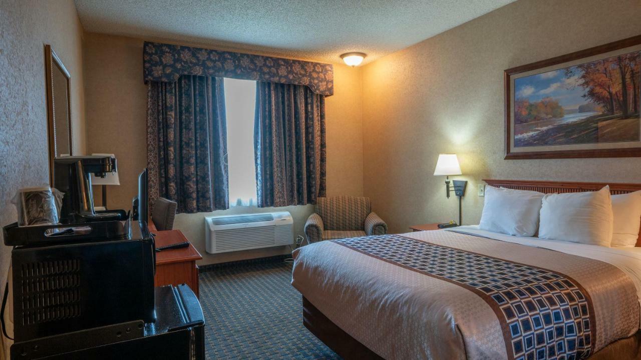 Miles City Hotel エクステリア 写真