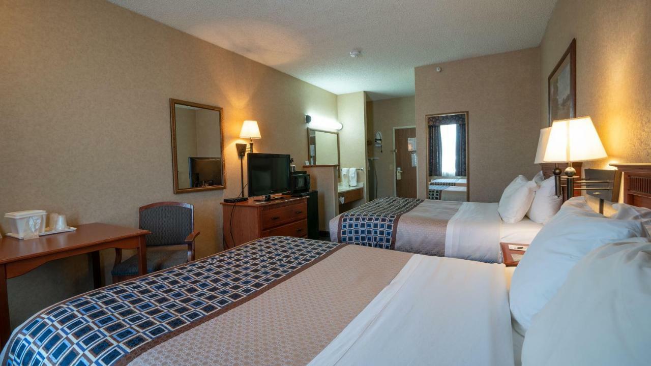 Miles City Hotel エクステリア 写真